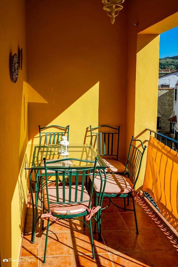 Apartamento El Serrano Бенаохан Экстерьер фото